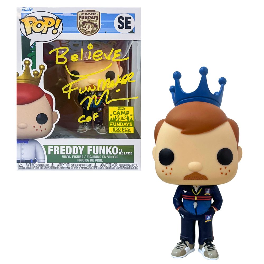 Boneco Funko Pop! Freddy Funko as Ted Lasso - Edição Limitada Assinado