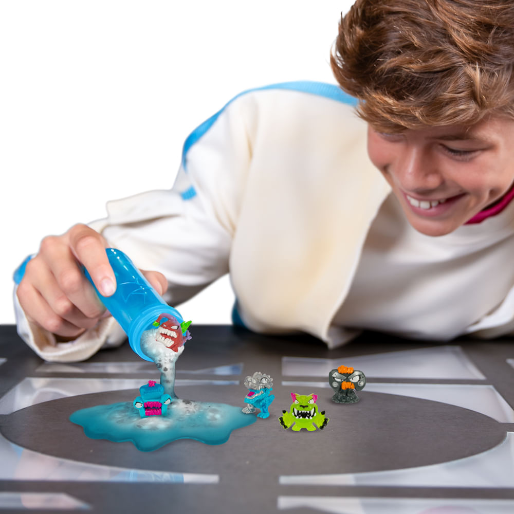 Kit 2 Tubo de Ensaio com 2 Mini Bonecos Swarms MrBeast Lab - Imagem 5